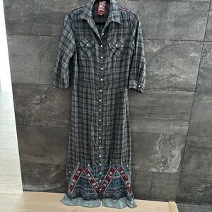 Johnny Was 3J Workshop Plaid Flannel Embroidered  Maxi Shirt Dress size S